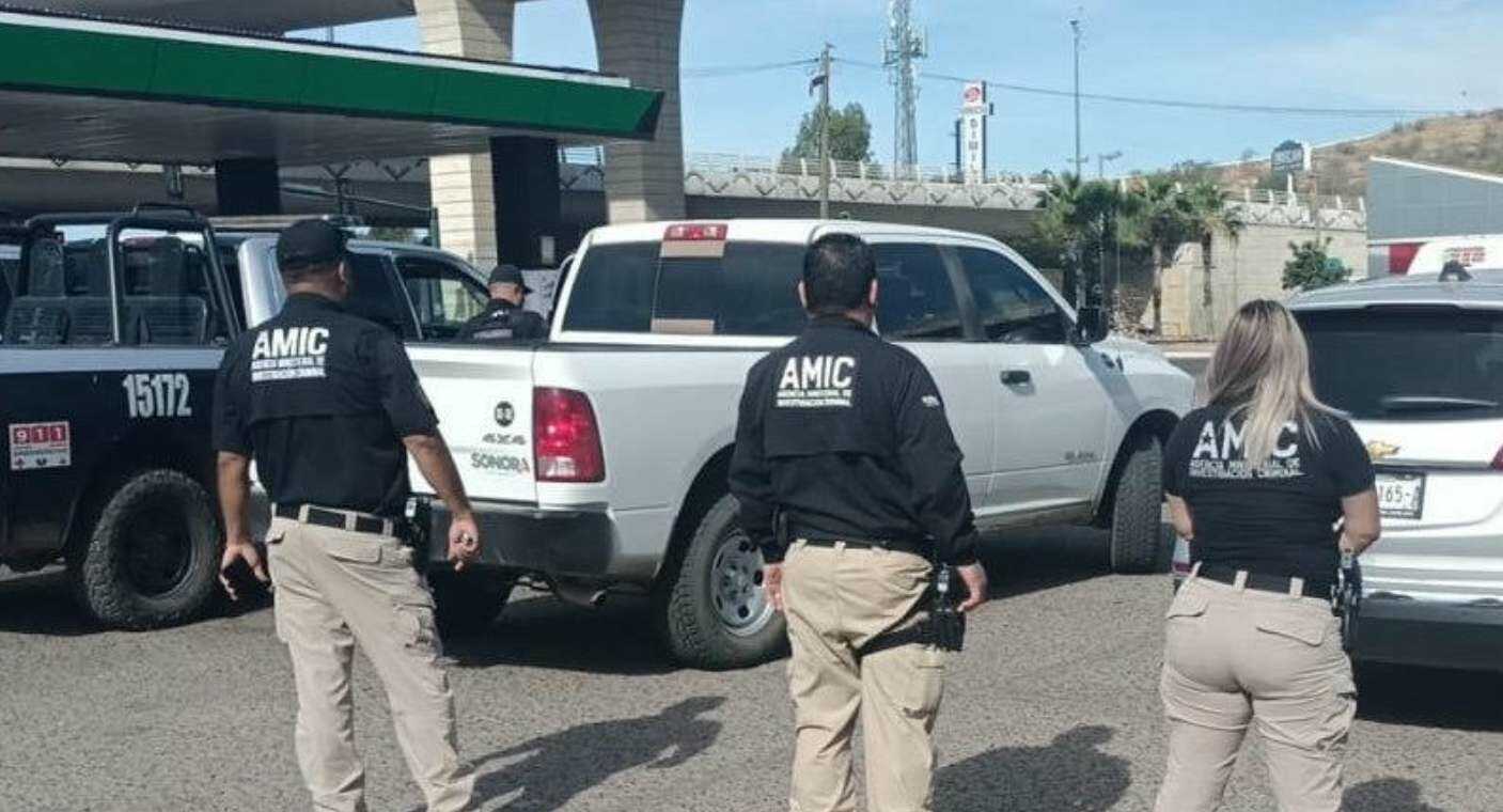 Hallan sin vida el cuerpo de un hombre dentro de auto en la Costa de Hermosillo, puede ser el abogado Adalberto Monarque: FGJE Sonora