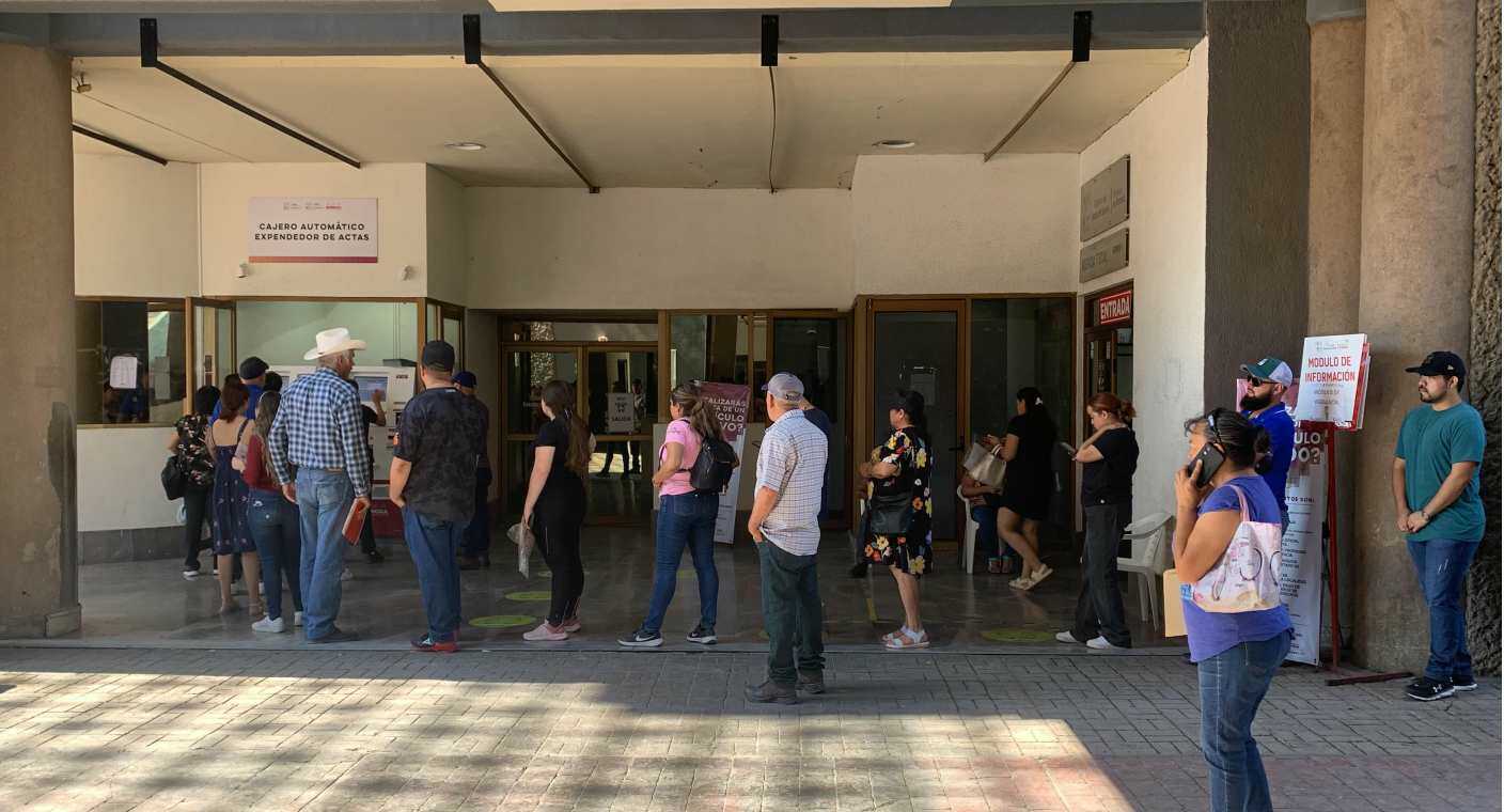 Fluido y sin contratiempo el servicio de cajeros expendedores de actas del Registro Civil en Hermosillo (SONDEO)