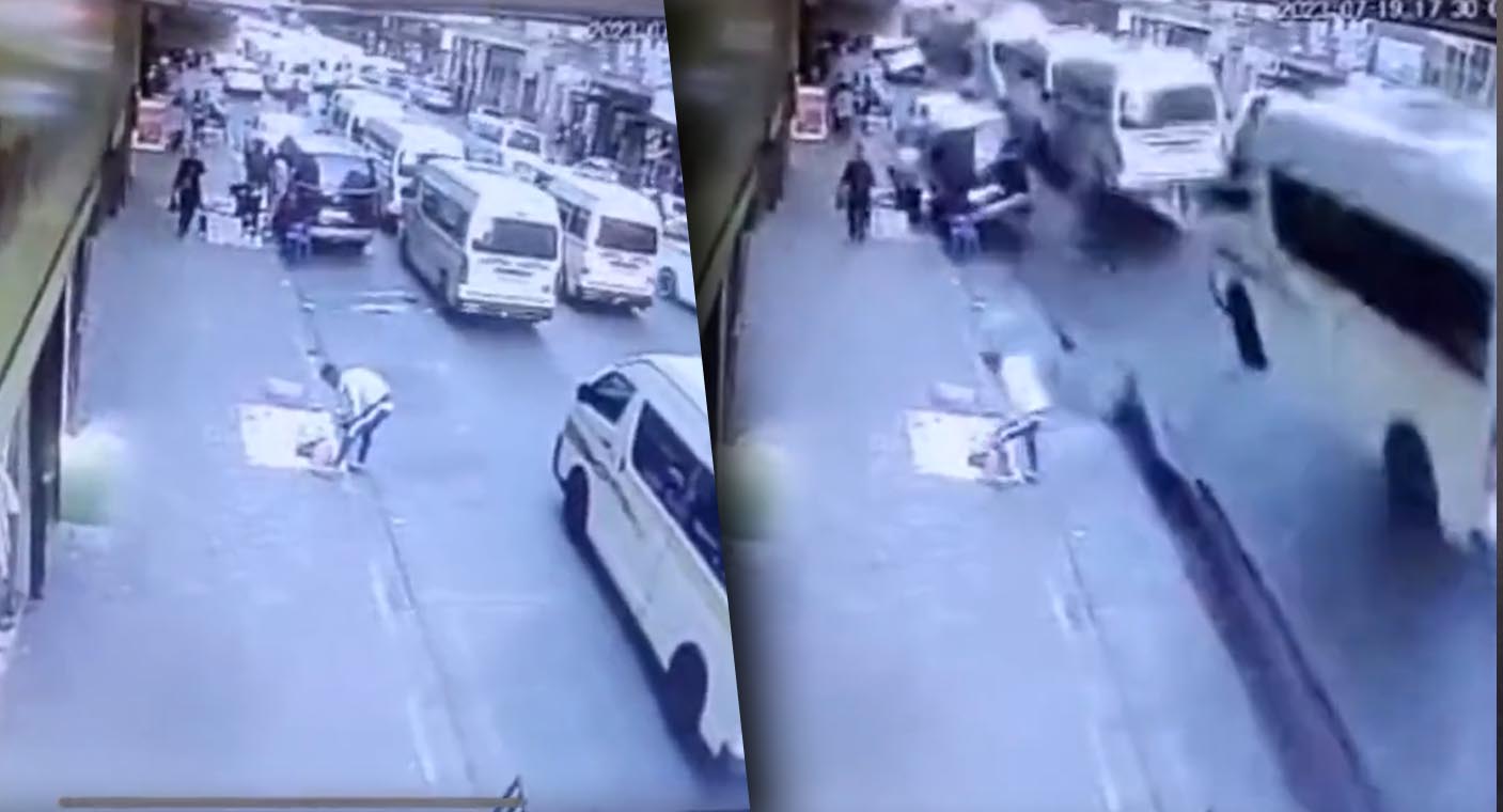 Autos salen volando y calle se levanta tras explosión en Sudáfrica (VIDEO)