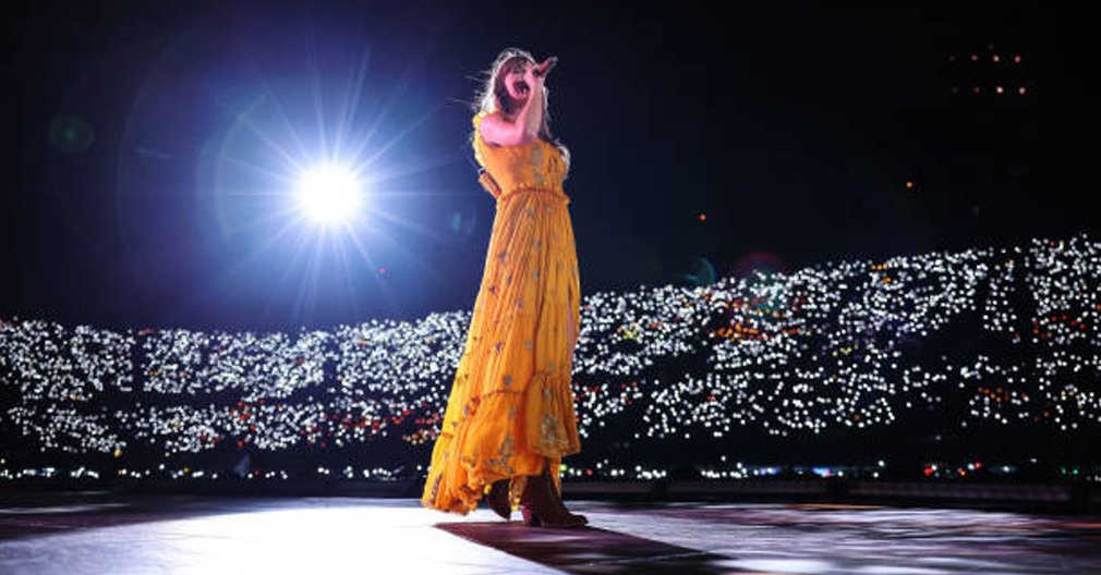 “Había soñado cantar en Ciudad de México”, dice Taylor Swift ante más de 58 mil personas en su primer concierto de cuatro