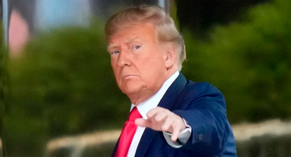 Trump pide a una corte de apelaciones que desestime la demanda por el asalto al Capitolio