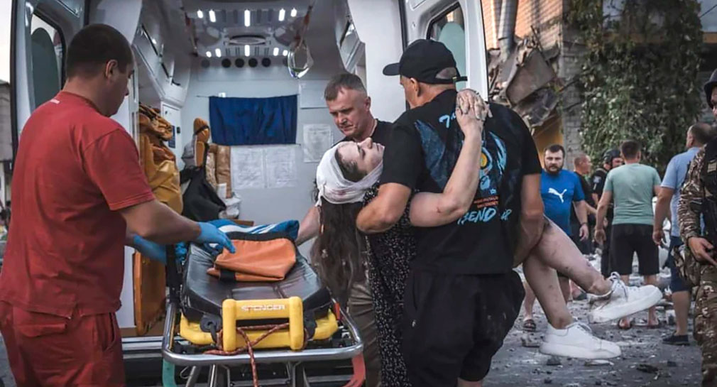 Ucrania acusa a Rusia de atacar intencionalmente a rescatistas