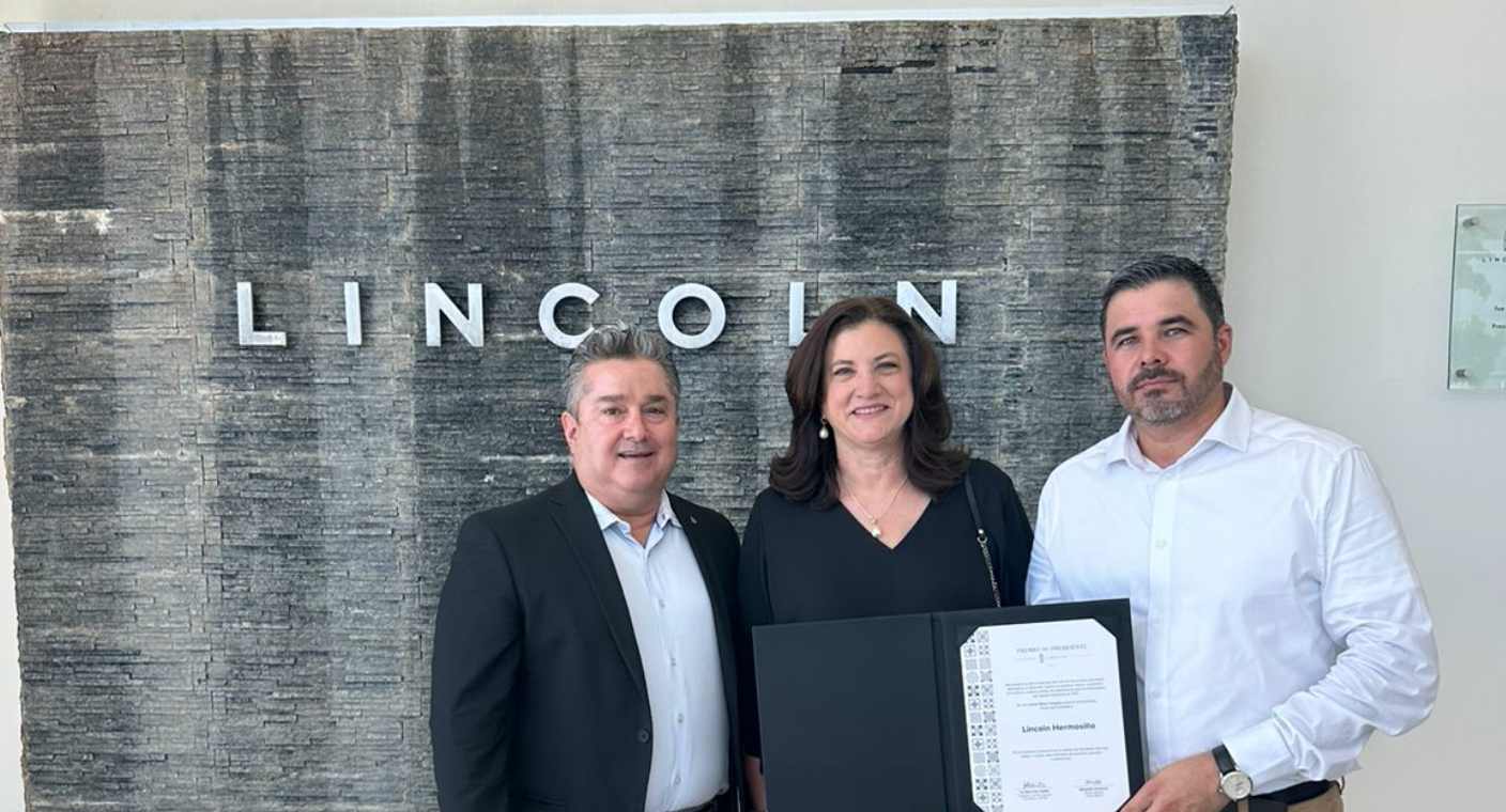 Lincoln Hermosillo recibe el Premio del Presidente de Ford Motor Company por mejorar experiencias de venta y servicios