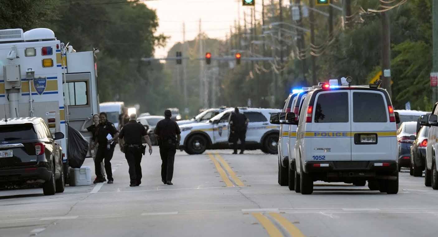 Hombre asesina a 3 personas en tienda de Florida y se quita la vida; investigan posibles motivos racistas