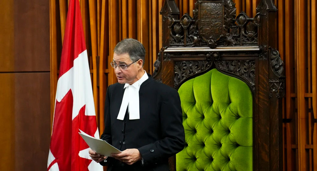 Renuncia legislador canadiense que invitó a combatiente nazi a la cámara