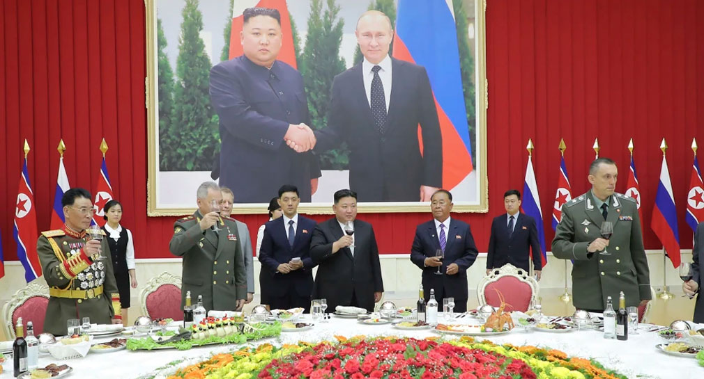 Kim Jong Un podría reunirse con Vladimir Putin en Rusia este mes, dice funcionario de EEUU