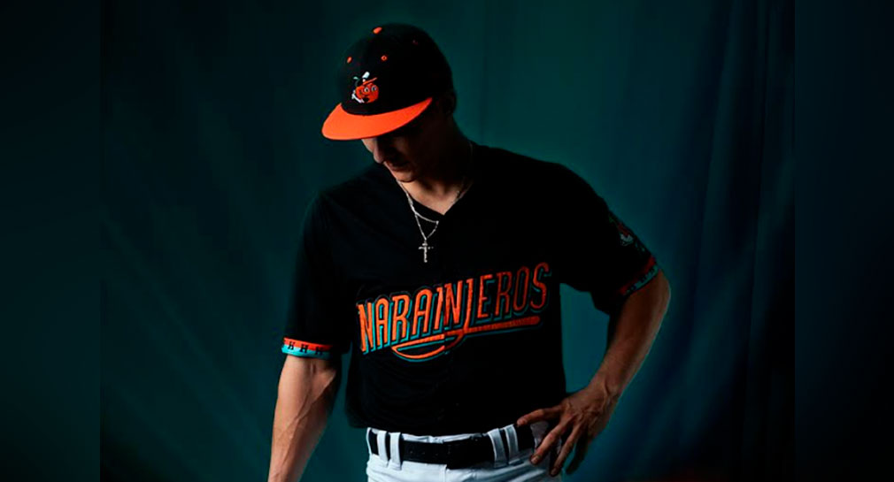 Presenta Naranjeros de Hermosillo su nuevo jersey para la temporada 2023-2024 de la LMP