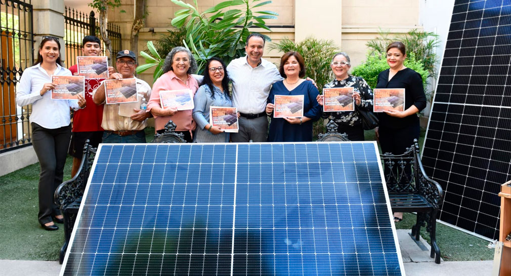 Entregan kits de paneles solares a 10 hermosillenses ganadores: “Hay que echarle ganas para anotarse”, dice beneficiado