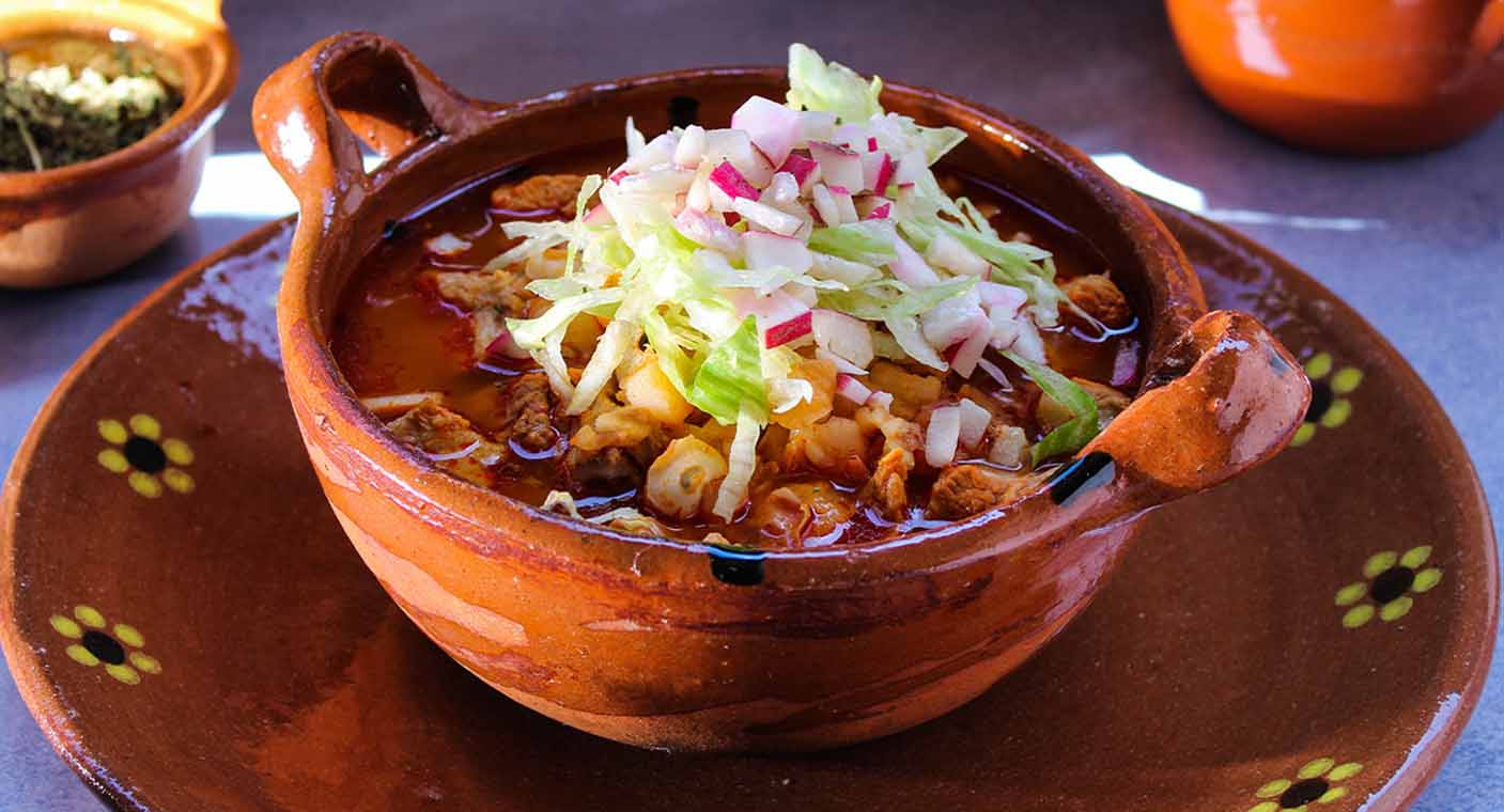 ¿El pozole es nutritivo? ¿Cuáles son sus beneficios? Esto dice el IMSS