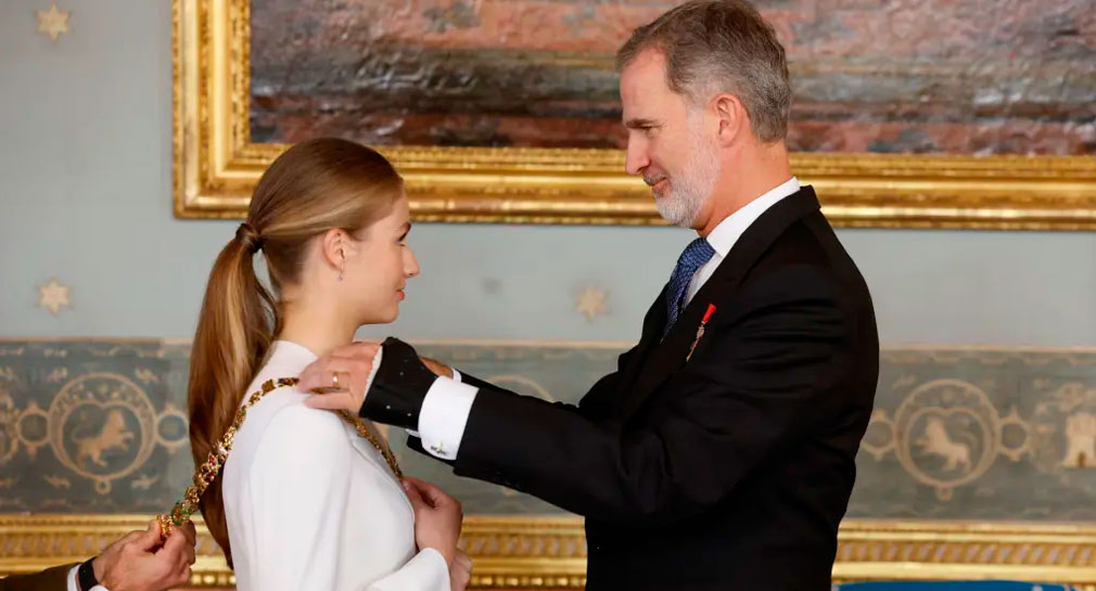 Princesa Leonor pronuncia juramento que la legitima como futura reina de España