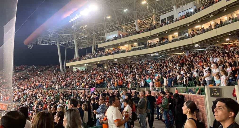 Con casa llena, Naranjeros de Hermosillo festeja el arranque de la temporada 2023-24 de la LMP en el estadio Fernando Valenzuela