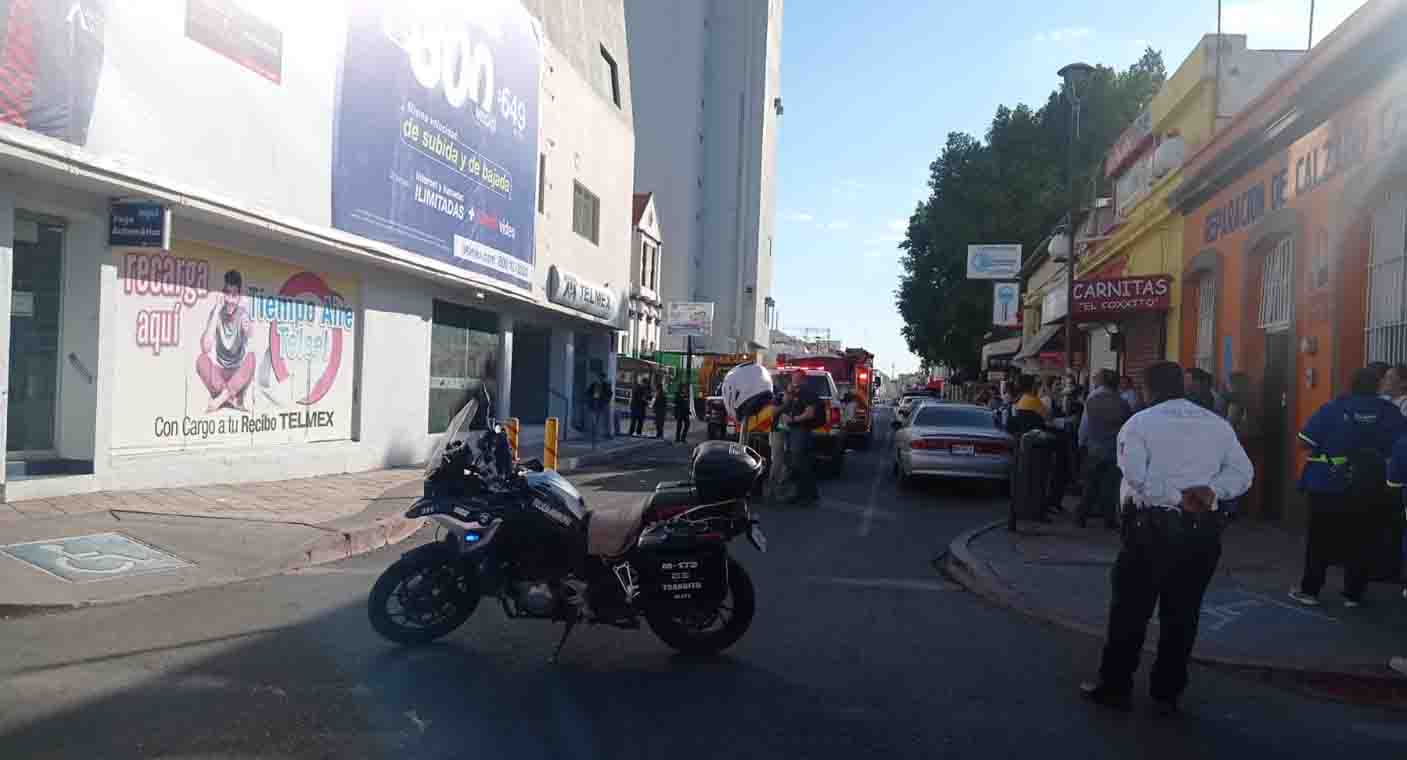 Reporta PC incendio en edificio de Telmex en el Centro de Hermosillo