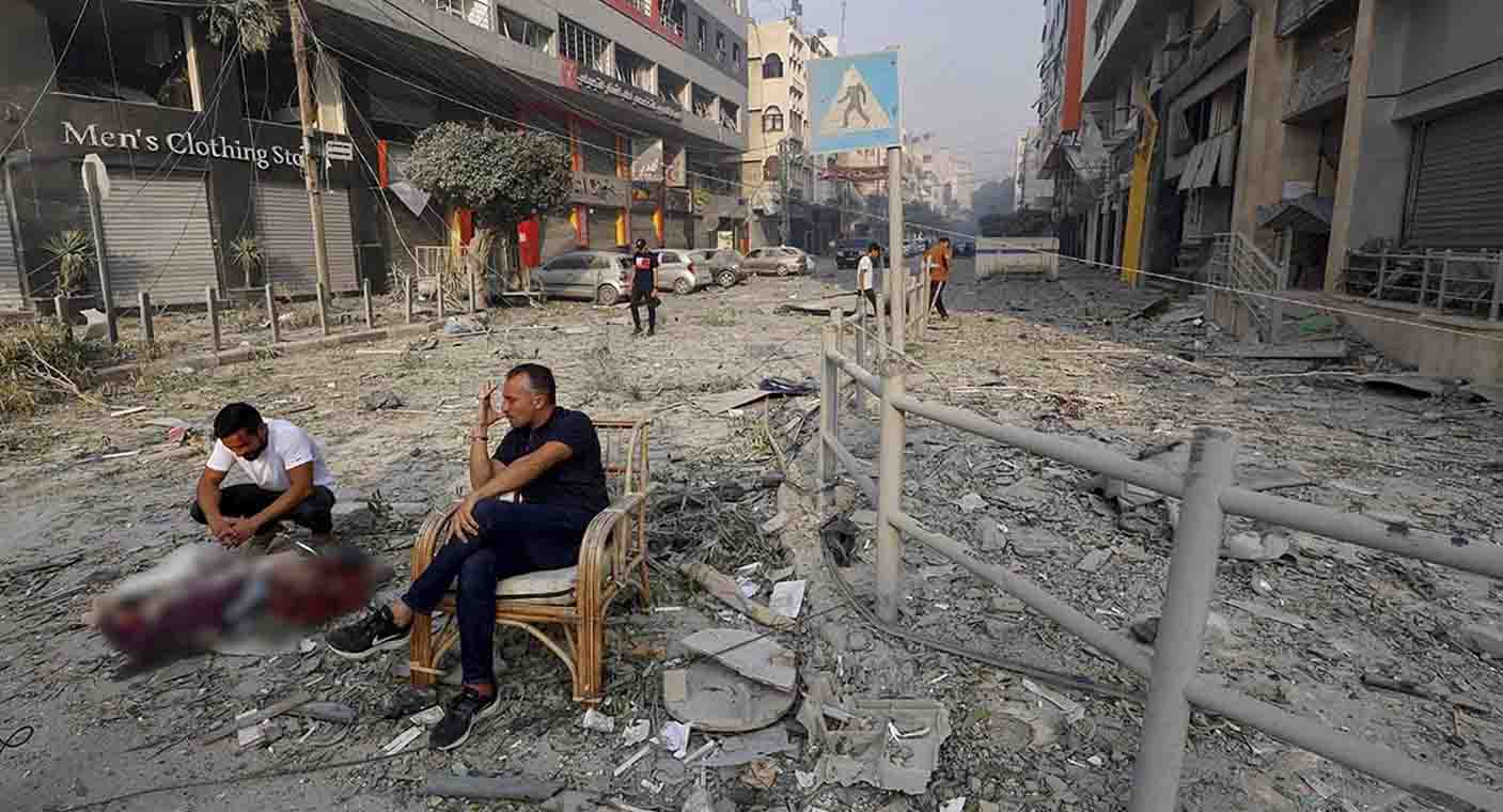 Aumenta a 800 cifra de muertos en Israel y 560 en Gaza