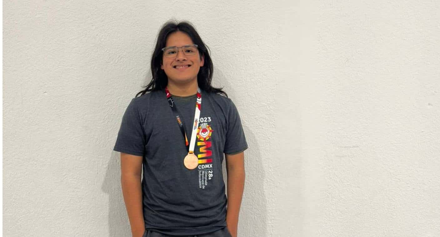 Gana Gabriel López, alumno de Cobach Sonora, medalla de bronce en Olimpiada Mexicana de Informática