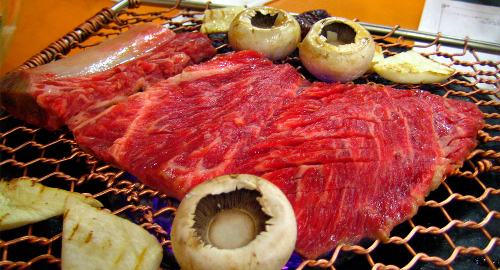 Corea del Sur busca prohibir venta y consumo de carne de perro