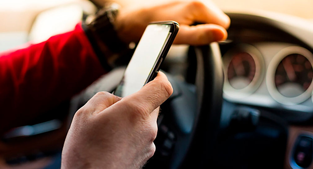 Más de 30 mil usuarios resultan afectados tras cortes masivos en telefonías de EEUU