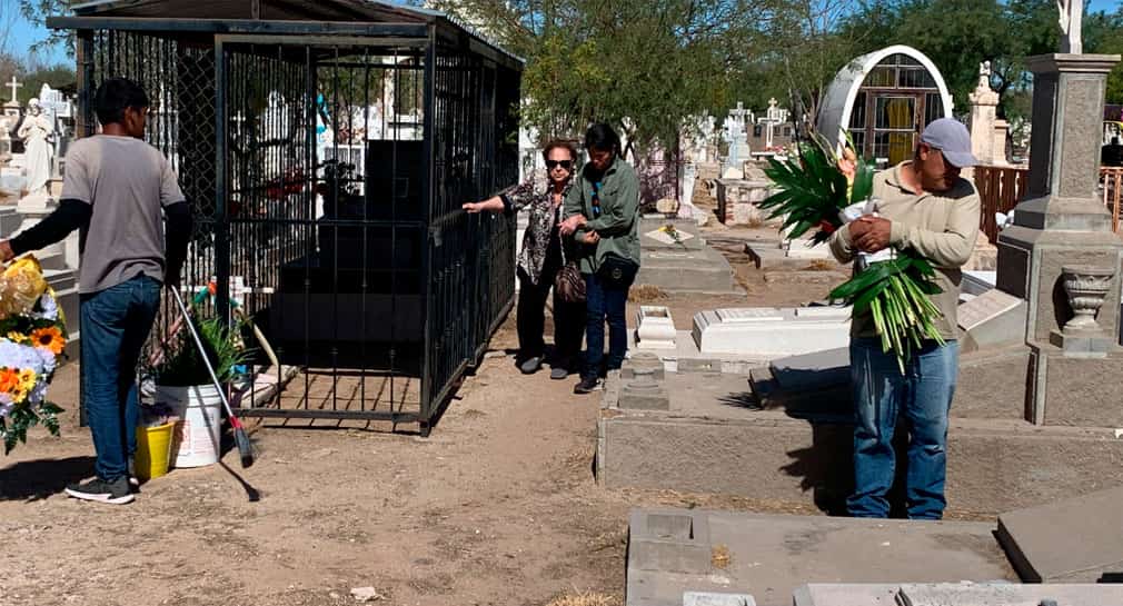 Coinciden ciudadanos que encontraron limpio y listo Panteón Yáñez de Hermosillo para este Día de Muertos
