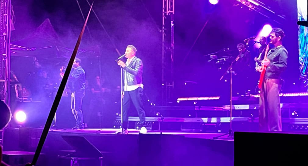 Ante 4 mil personas, Reik cierra Blue Fest del Tec de Monterrey para celebrar aniversario de campus en Sonora