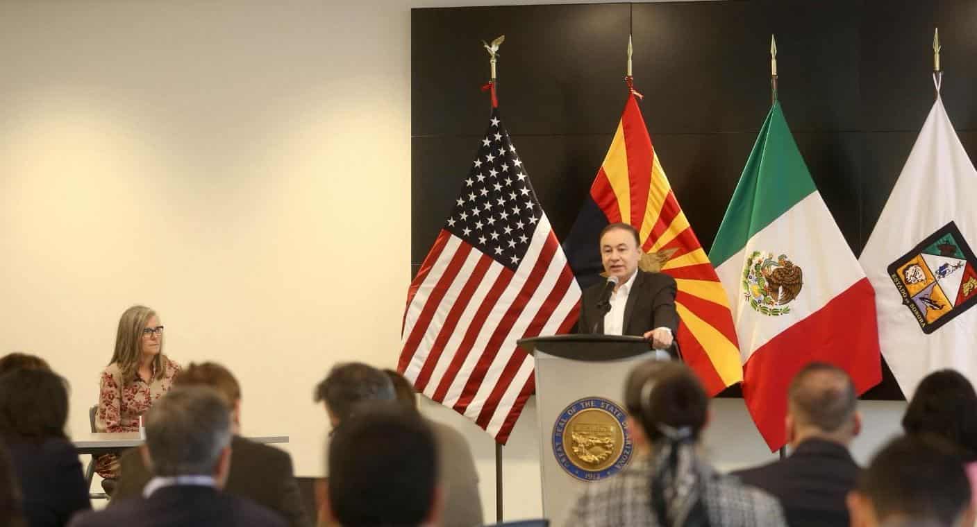 Alfonso Durazo y Katie Hobbs acuerdan proyectos para desarrollo de la región Sonora-Arizona, como apoyar a escuelas para investigar industria de semiconductores