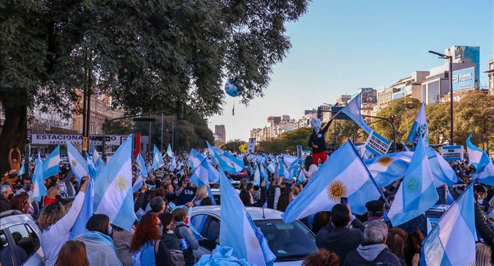 Argentina anuncia ‘sanciones severas’ contra quienes ‘tomen las calles’ para protestar