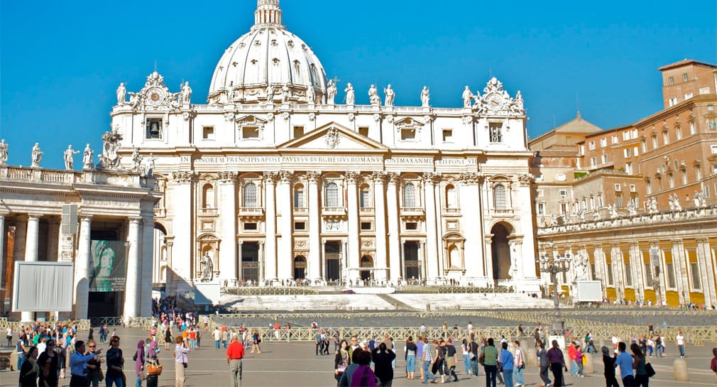 Acepta Vaticano la bendición de parejas homosexuales sin considerarlas matrimonio