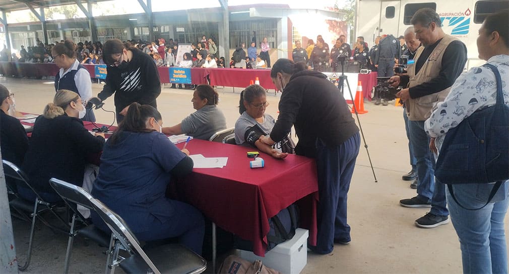 Realizan SEC y Unison jornada de servicio social en secundaria de la colonia Nuevo Hermosillo; con apoyos médicos, jurídicos y más