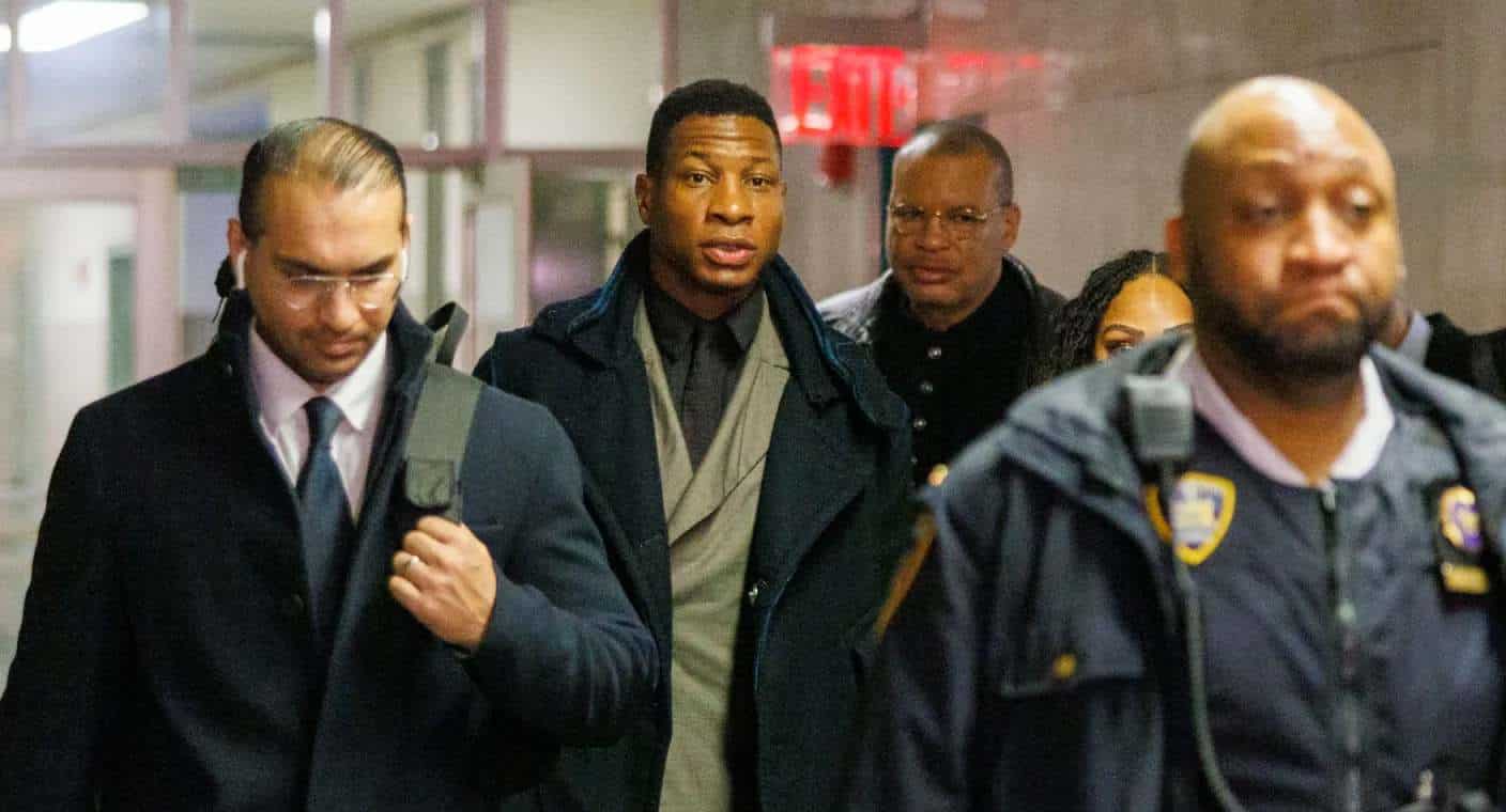 Declaran culpable al actor Jonathan Majors de agresión y acoso a su novia