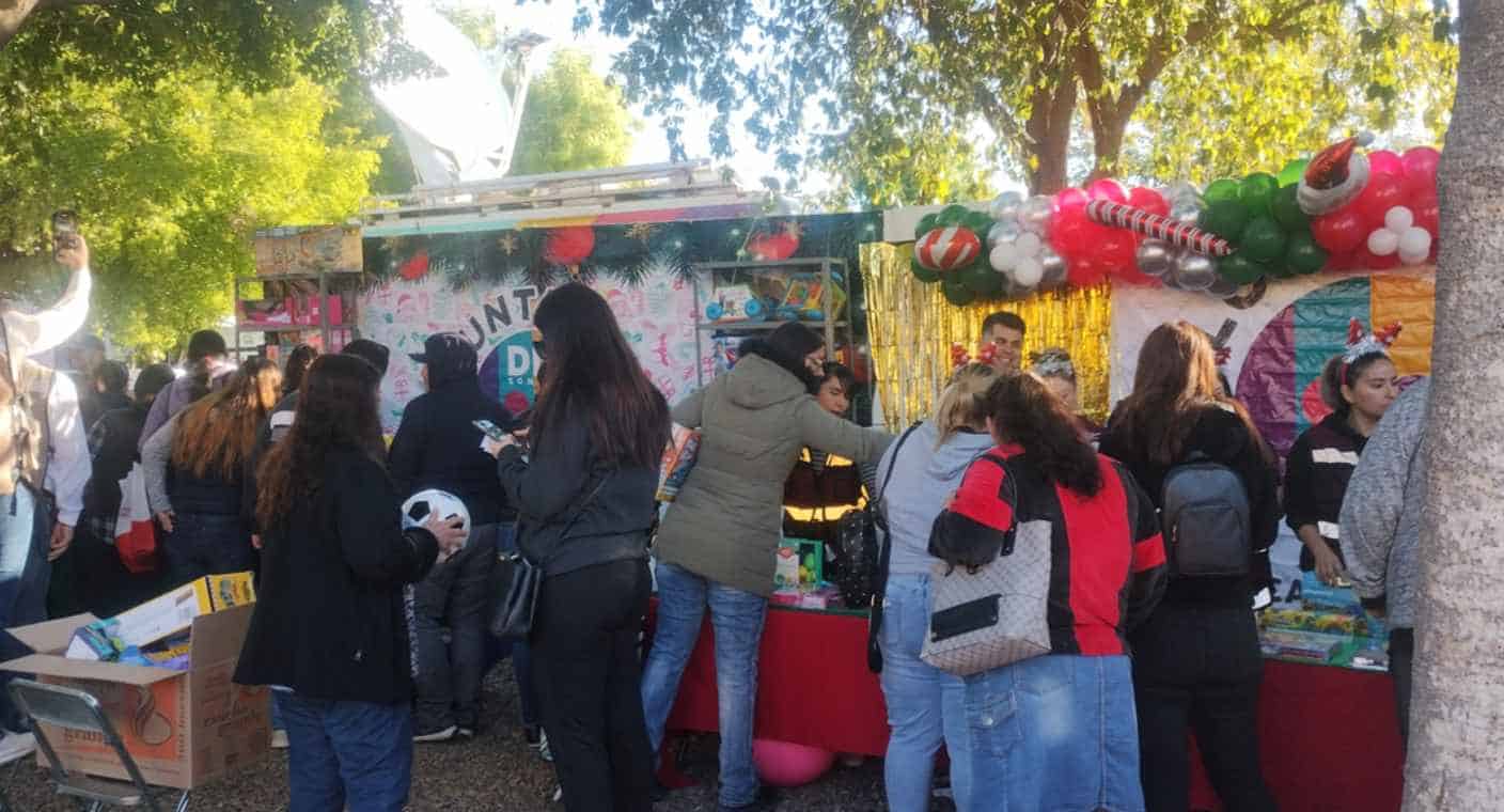 Bazar Navideño ofreció productos y servicios a precios accesibles para contribuir con la economía familiar en Hermosillo: DIF Sonora