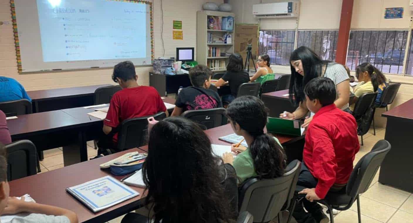 Concluye Normal Superior de Hermosillo etapa piloto de inglés para adolescentes