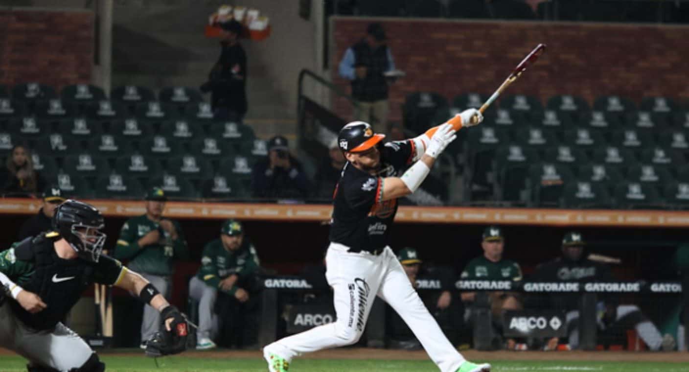 Naranjeros de Hermosillo derrota 4-3 a Cañeros en el juego de Navidad para tomar ventaja en la serie