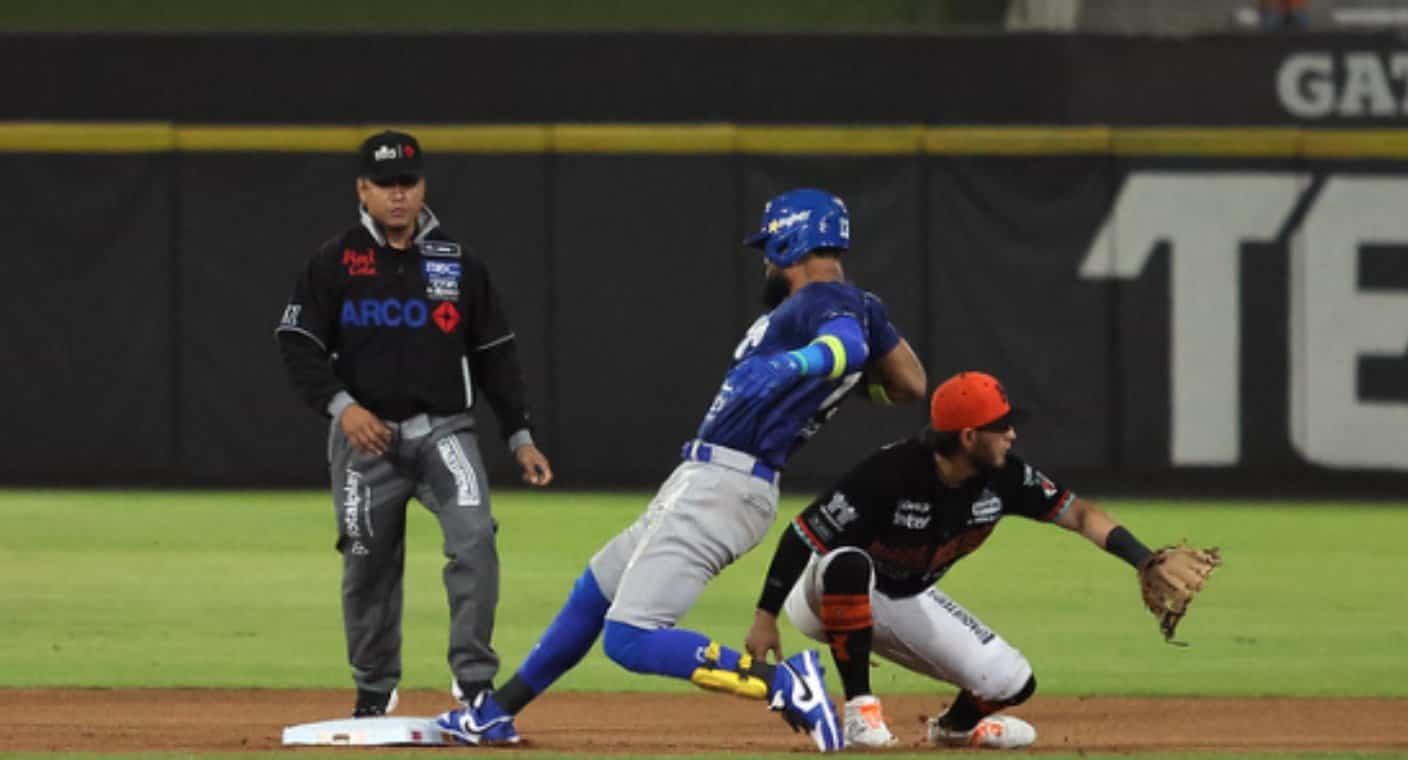 Naranjeros de Hermosillo se impone 7-3 a Yaquis en el clásico sonorense en estadio “Fernando Valenzuela”