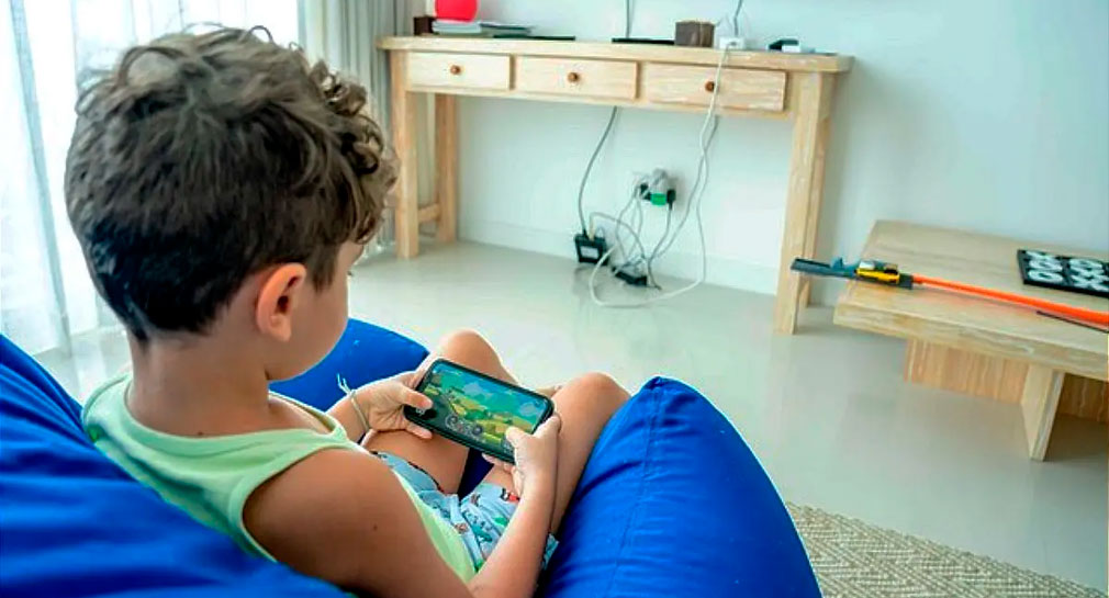 Nueva York declara a las redes sociales ‘amenaza para la salud mental’ de menores