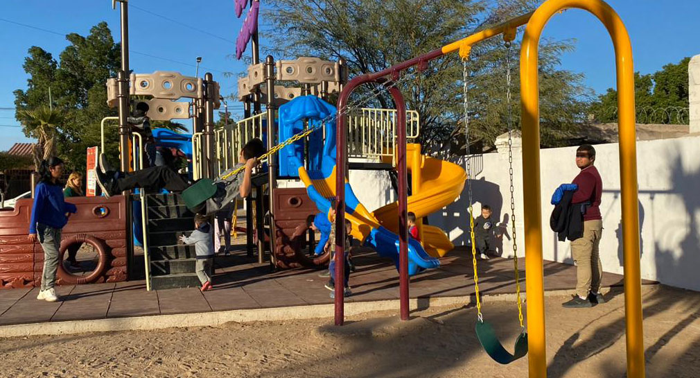 Residentes de la colonia Mallorca reciben restauración de su parque con programa Barrio Vivo en Hermosillo