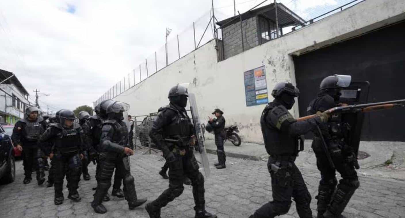 Ecuador decreta estado de excepción tras fuga de líder de la mayor banda narcocriminal