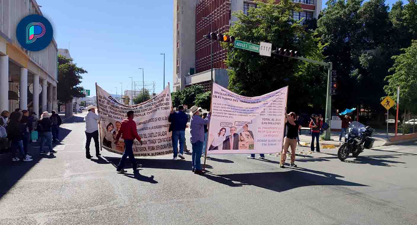Exconcesionarios de transporte público toman calles de Hermosillo; acusan incumplimiento de acuerdos con el Gobierno de Sonora