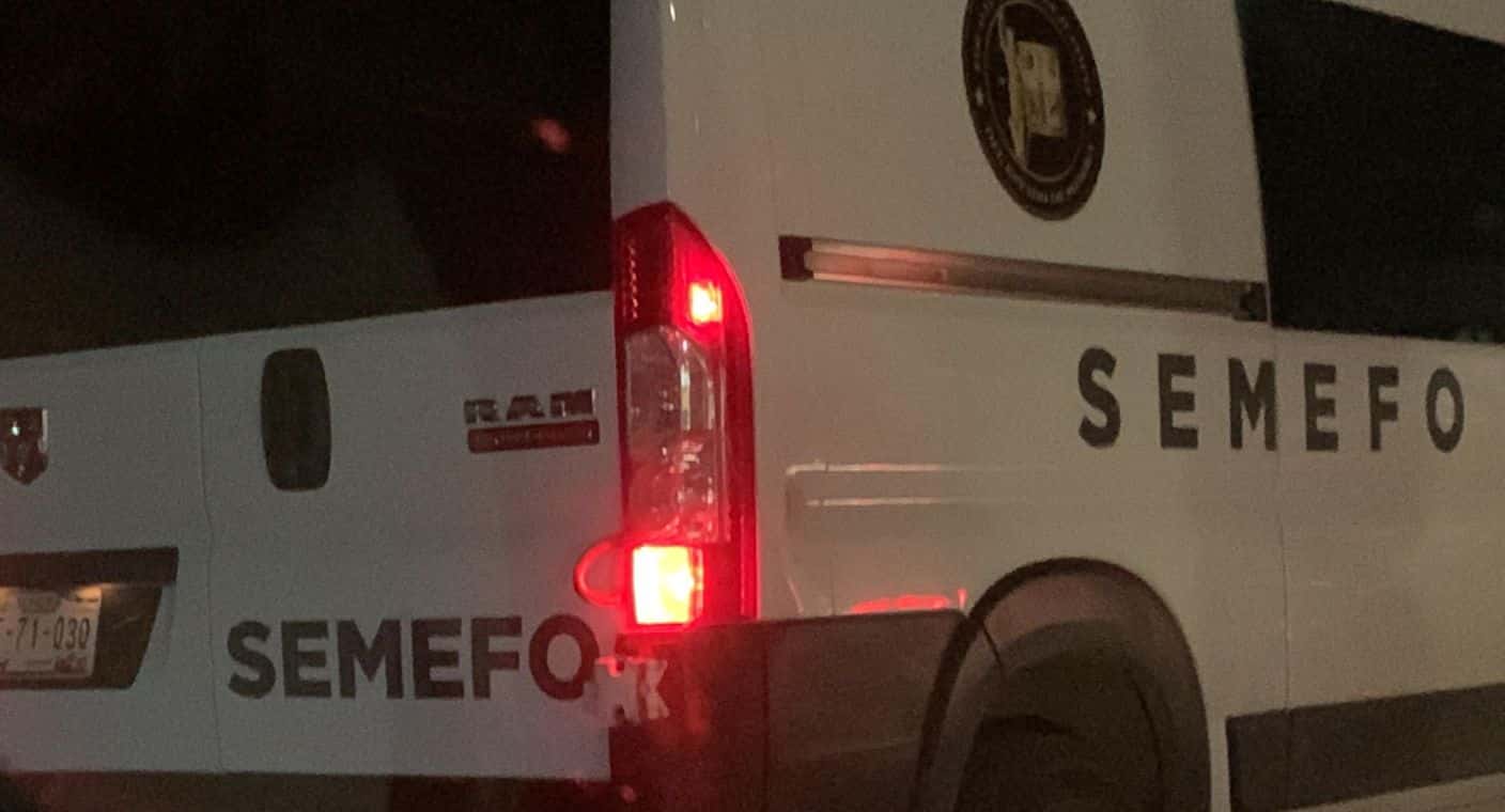 Localizan dos cuerpos con heridas de arma, cerca de la carretera Caborca-Sonoyta