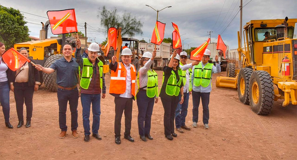 Encabeza Gobernador Durazo inicio de obras en parque industrial Kyungshin y beneficia a universitarios con becas en Cajeme