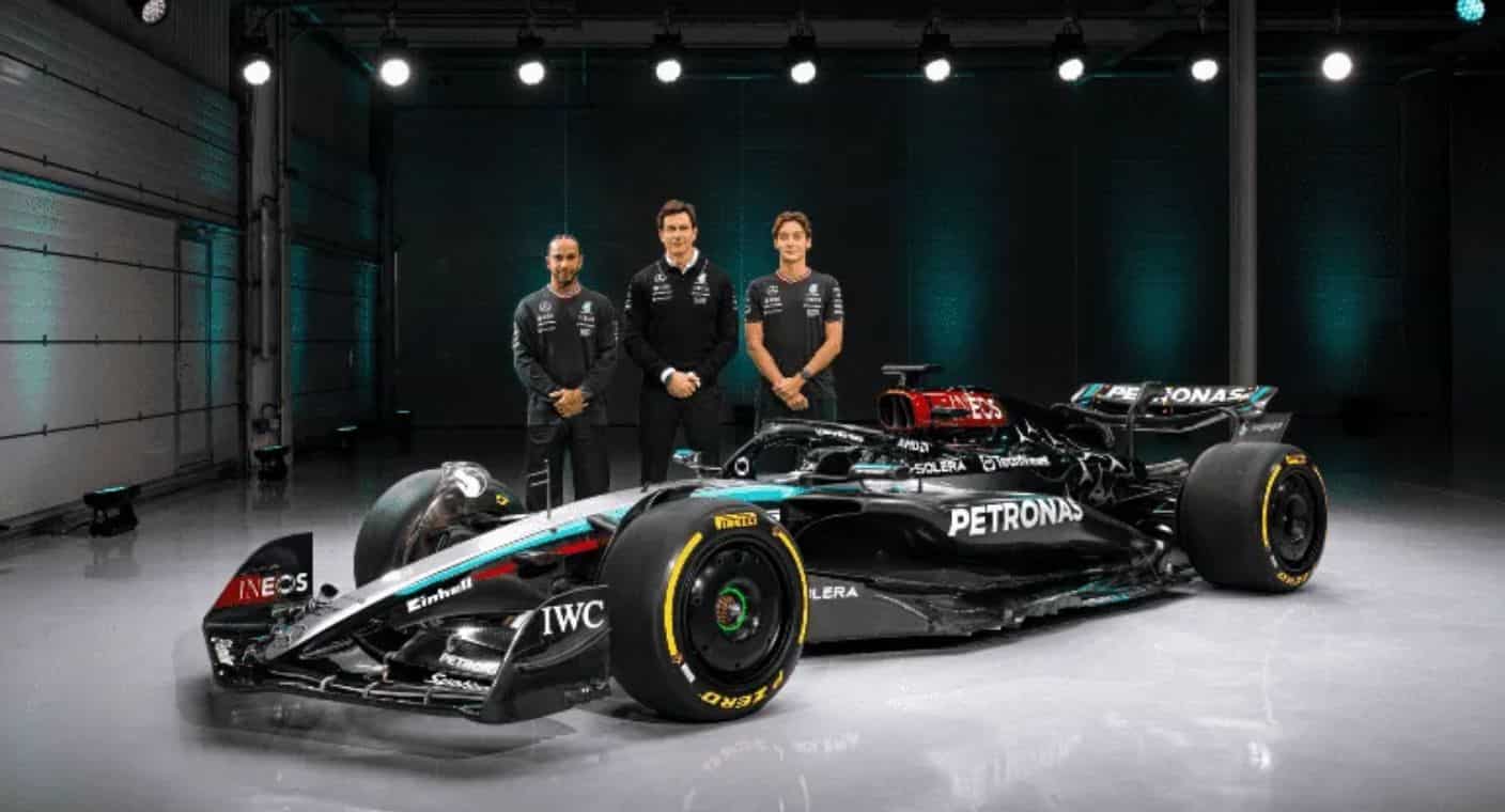 Mercedes presenta el W15, con el que Hamilton se despedirá para ir a Ferrari