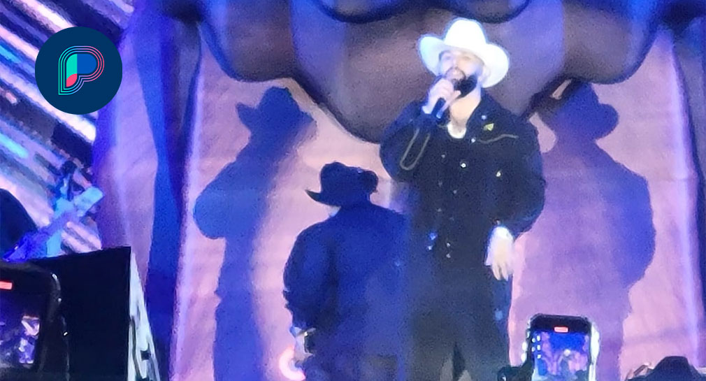 Más que un concierto, una fiesta: Carin León disfruta su primer presentación en Hermosillo con más de 15 mil asistentes (Crónica)
