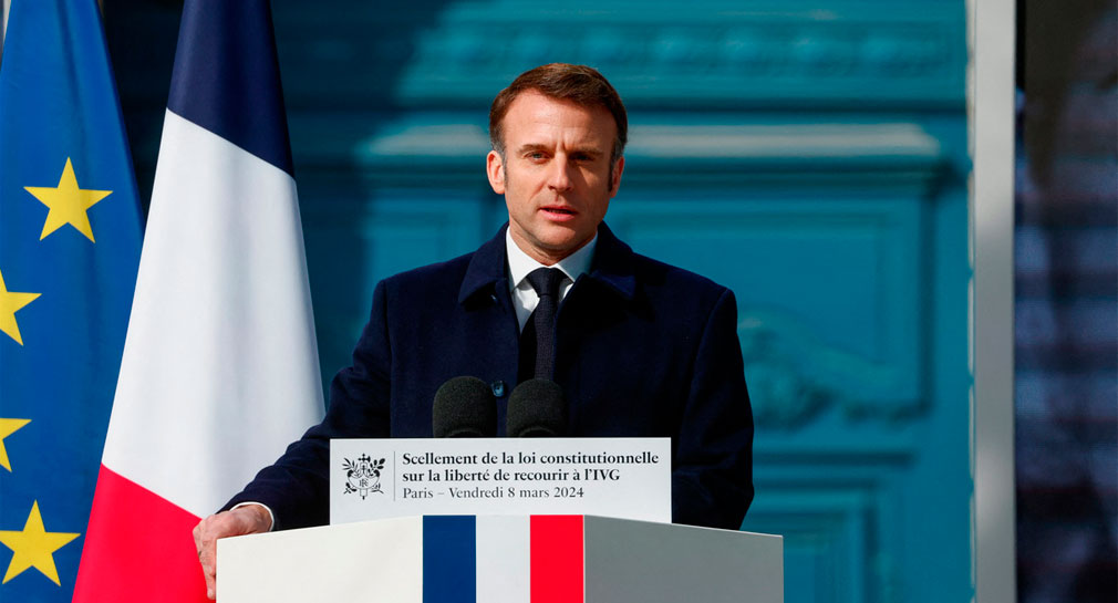 Francia está lista para aportar medios para que Rusia no gane la guerra, asegura presidente Macron