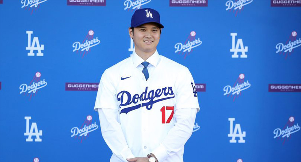 Despiden al traductor del beisbolista Shohei Ohtani por robo de 4.5 millones de dólares