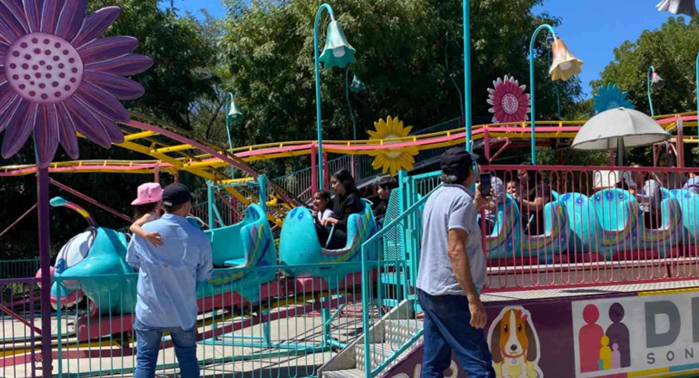 Familias se quedan en Hermosillo y visitan los juegos del Parque Infantil