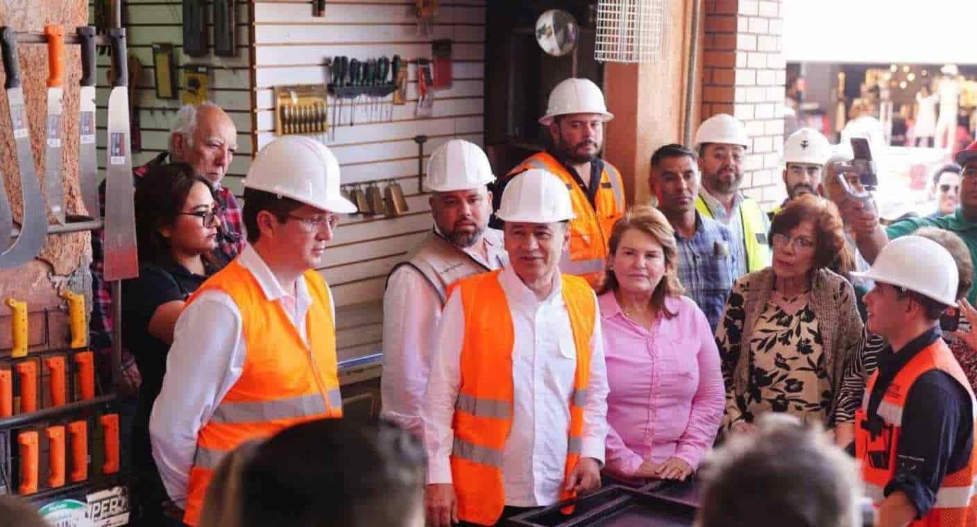 Supervisa gobernador Durazo junto a locatarios modernización del Mercado Municipal en Navojoa