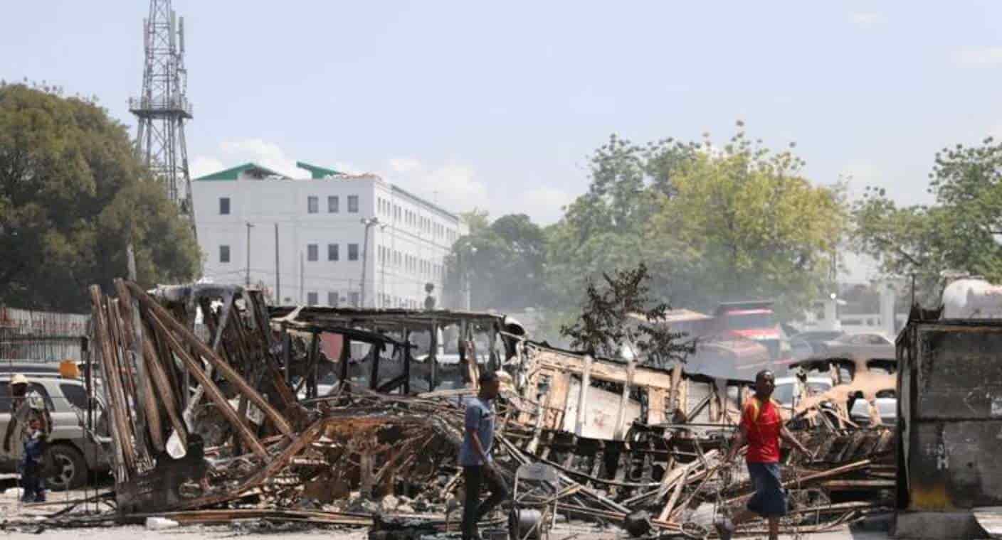 Comando armado ataca el Palacio Nacional de Haití