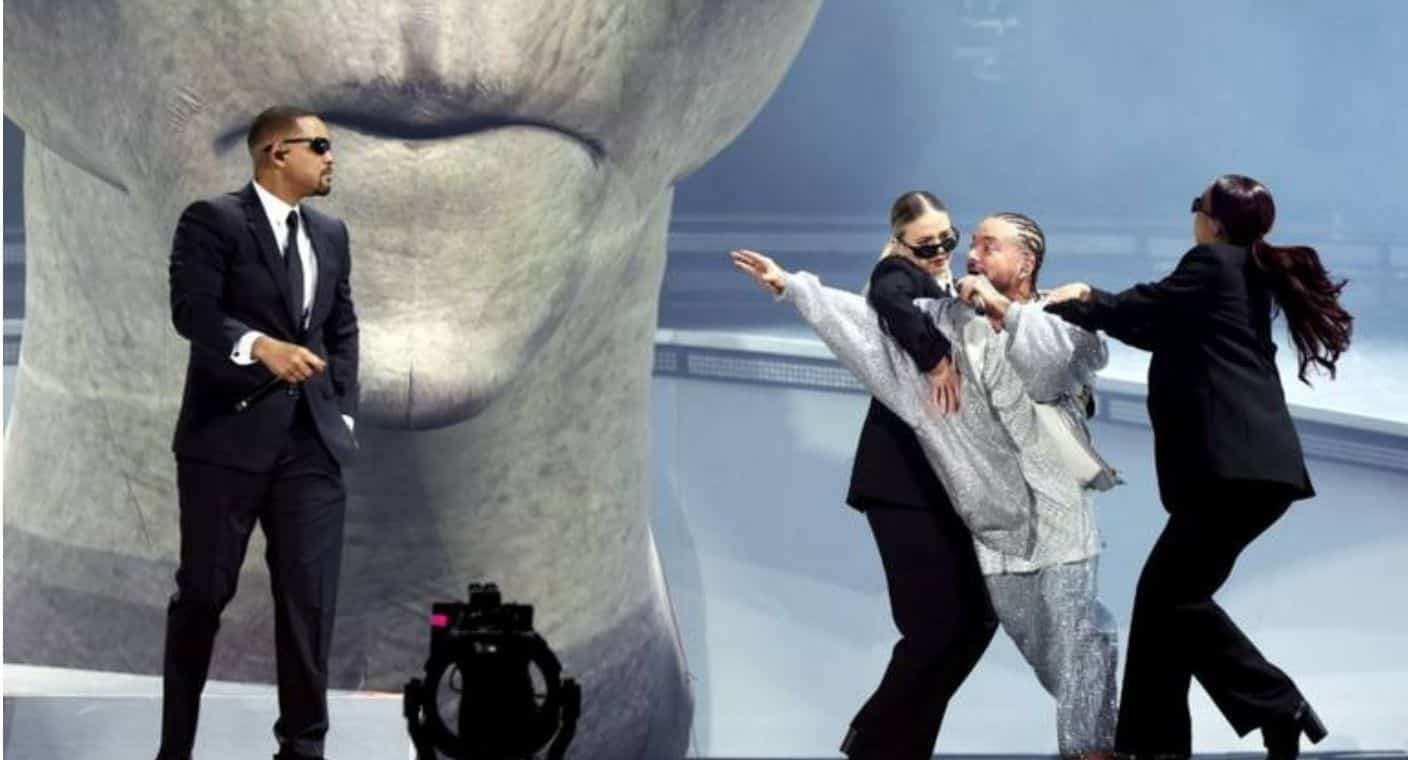 Will Smith y J Balvin la rompen en Coachella con “Hombres de negro”