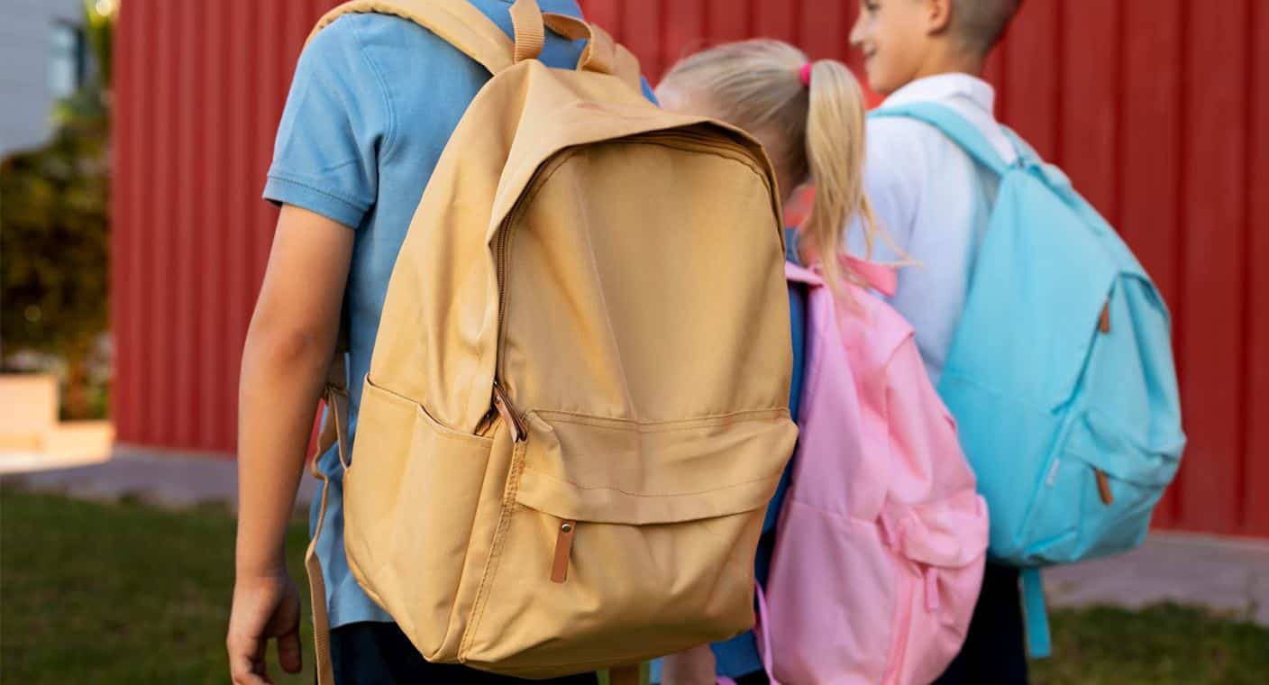 SEC Sonora y Universidad Vizcaya investigarán el peso de las mochilas para implementar recomendaciones en beneficio de estudiantes