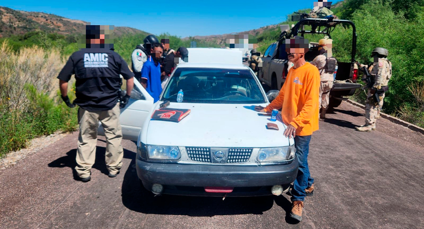 Capturan a tres hombres por presunto “halconeo” en Nogales, Sonora