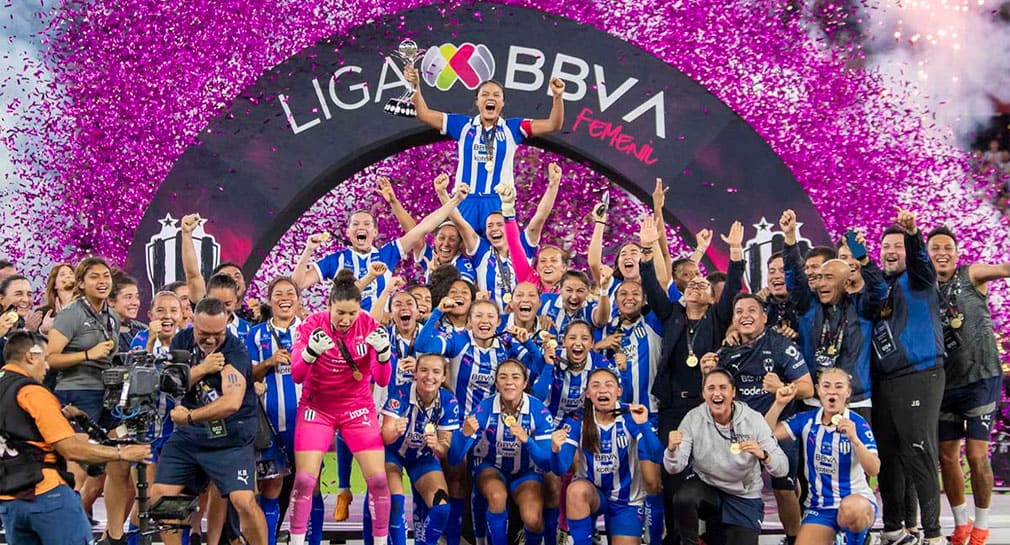 Rayadas de Monterrey superan al América para ganar su tercer título de la Liga MX Femenil