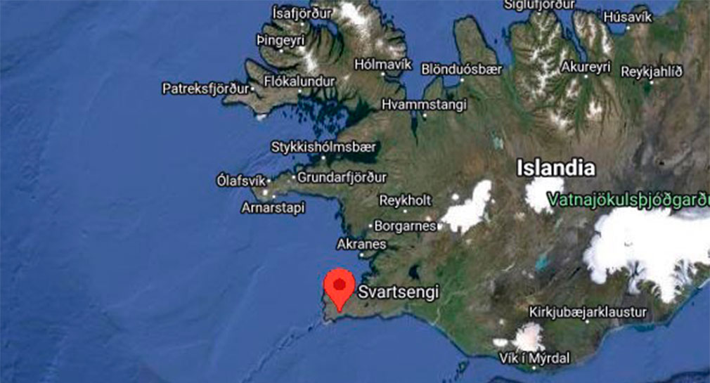Se registra erupción volcánica con hasta 50 metros de altura en Islandia (VIDEO)