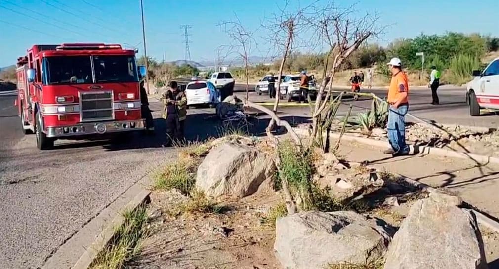 Accidente por exceso de velocidad deja un muerto y 2 lesionados en el bulevar Morelos de Hermosillo